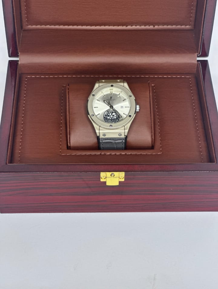 HUBLOT CLASSIC FUSION