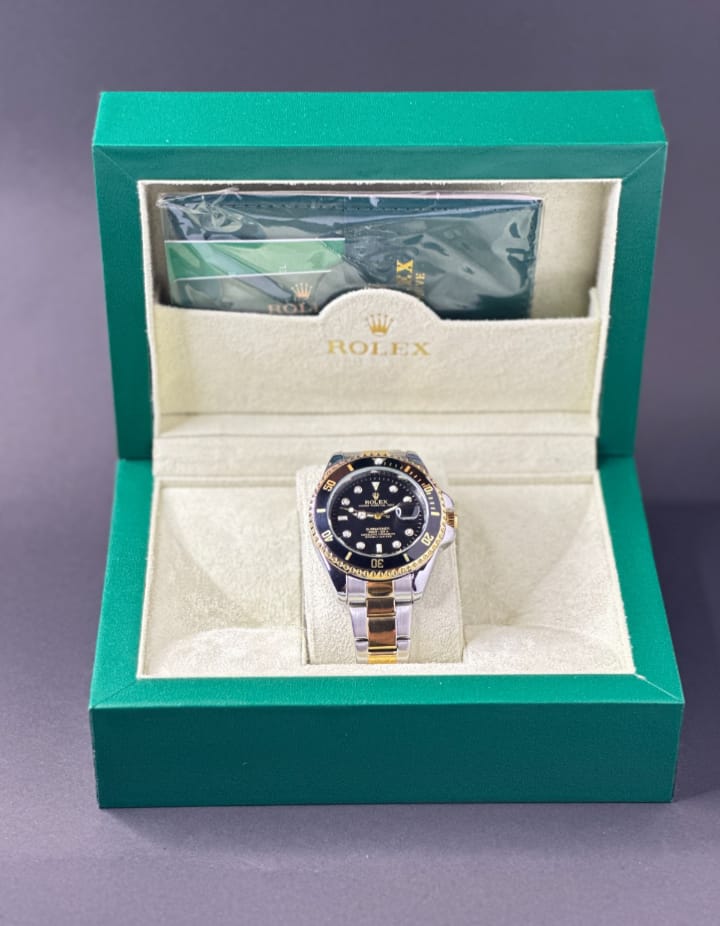 ROLEX SUBMARINER