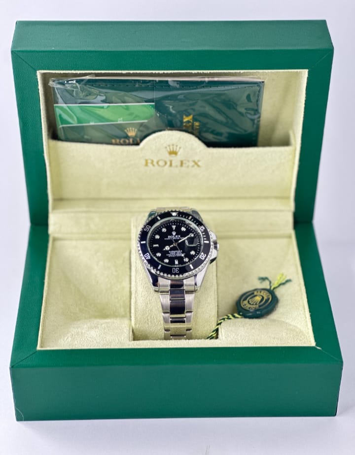 ROLEX SUBMARINER BLACK