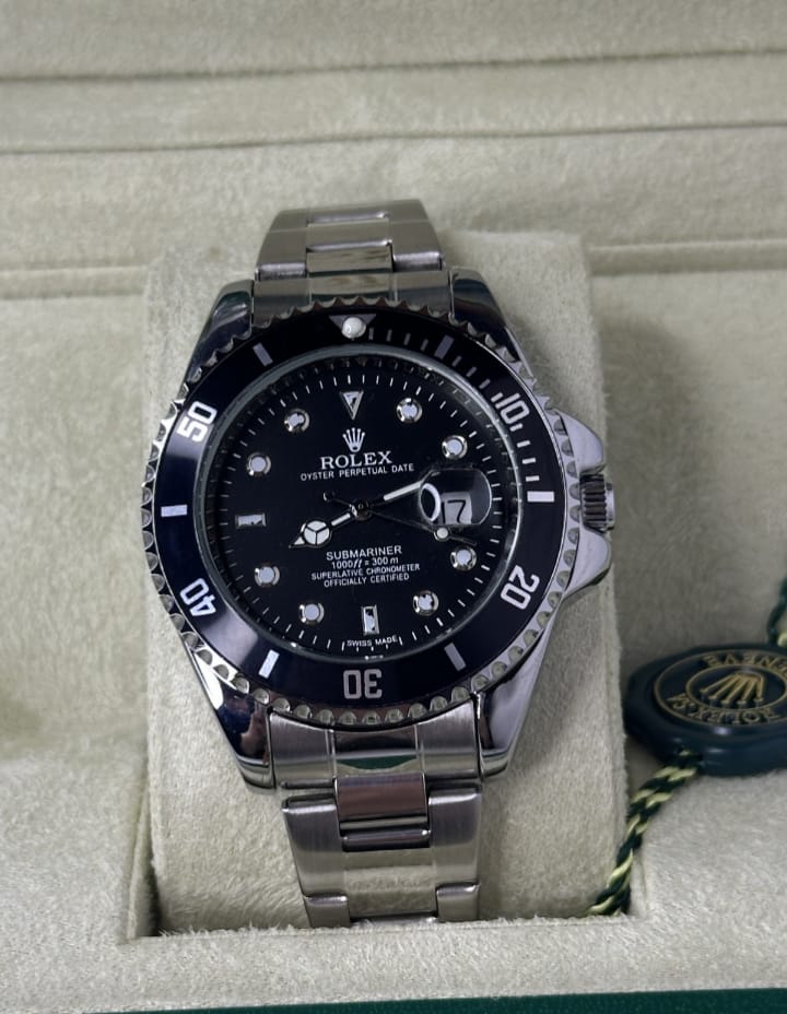 ROLEX SUBMARINER BLACK